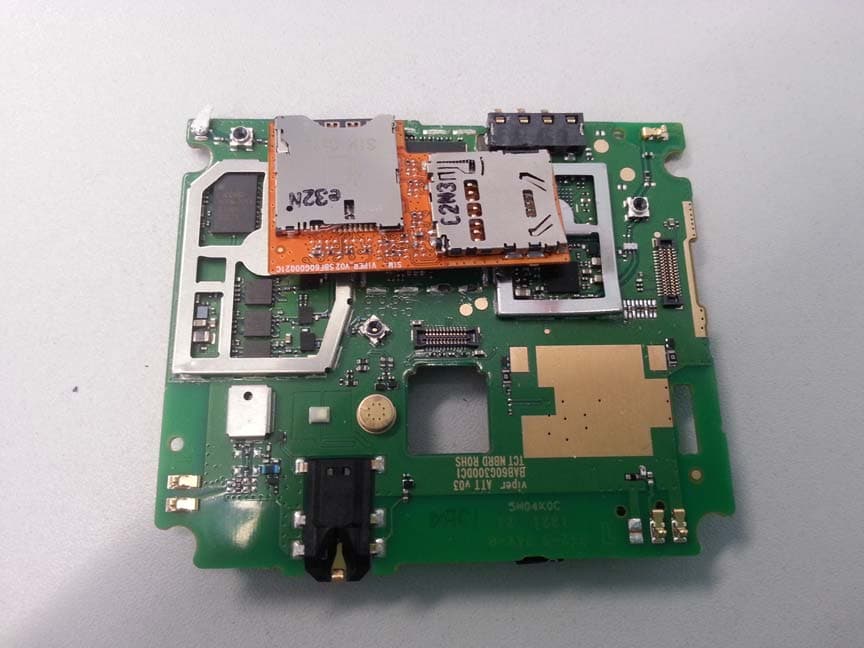 HSDPA/HSUPA/UMTS Tri bands / GSM quad bands/LTE Quin bands mobile phone - FCC ID RAD357 - TCT Mobile Limited (2)