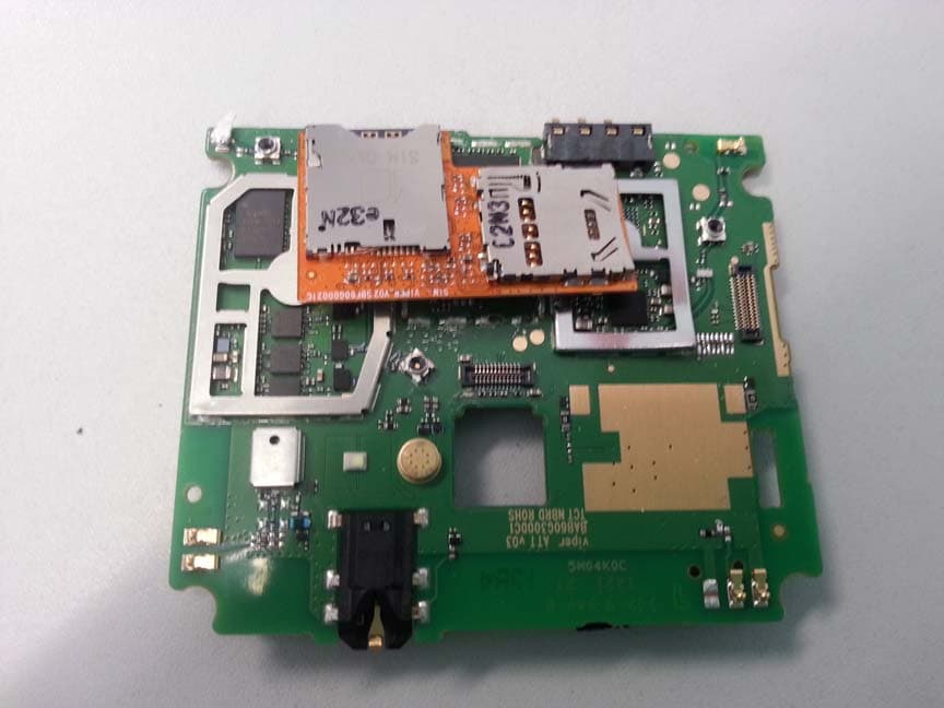 HSDPA/HSUPA/UMTS Tri bands / GSM quad bands/LTE Quin bands mobile phone - FCC ID RAD357 - TCT Mobile Limited (4)