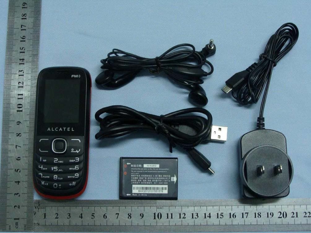 Dual-Band GSM mobile phone - FCC ID RAD358 - TCT Mobile Limited (4)
