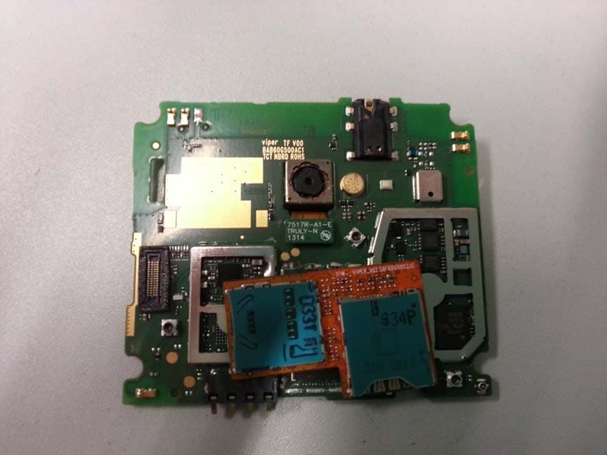HSDPA/HSUPA/UMTS Tri bands / GSM quad bands/LTE Bi bands mobile phone - FCC ID RAD361 - TCT Mobile Limited (3)