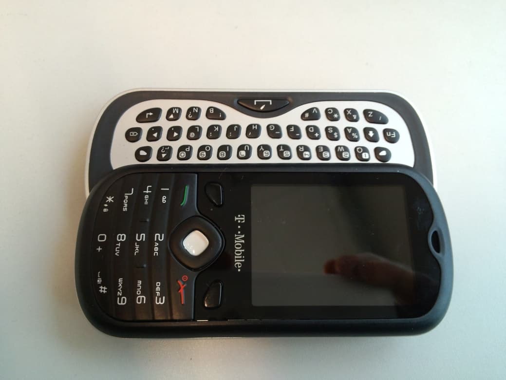 GSM/GPRS dual bands mobile phone - FCC ID RAD367 - TCT Mobile Limited (2)