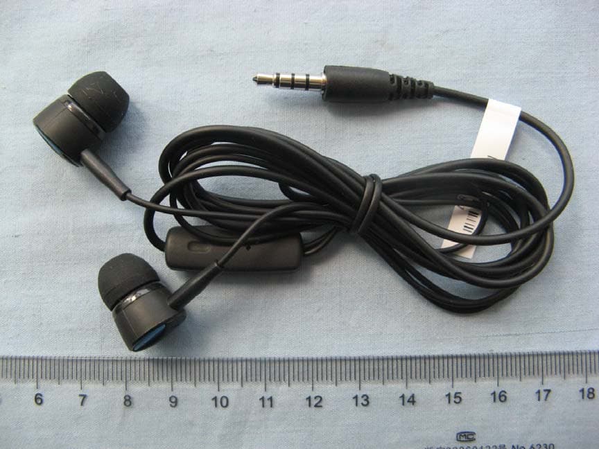HSUPA/HSDPA/UMTS triband / GSM quadband mobile phone - FCC ID RAD397 - TCT Mobile Limited