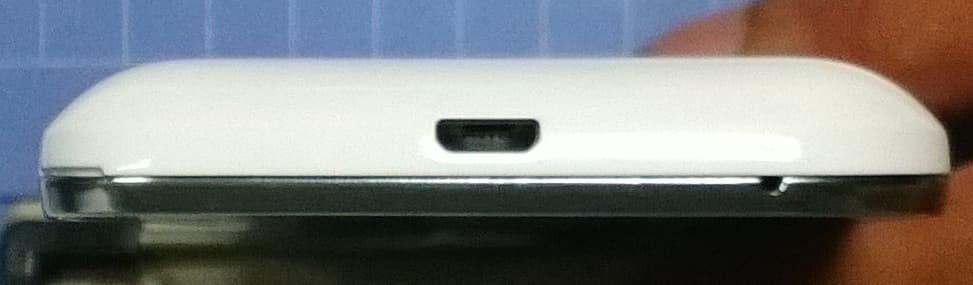 Mobile phone with GSM/GPRS/EDGE 850/1900, WCDMA/HSPA FDD II/V, 802.11b/g/n, BT 4.0 and GPS. - FCC ID RAD412 - TCT Mobile Limited