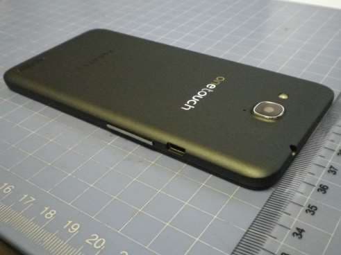 HSDPA/HSUPA/UMTS Tri bands / GSM quad bands/LTE 3 bands mobile phone - FCC ID RAD432 - TCT Mobile Limited (3)