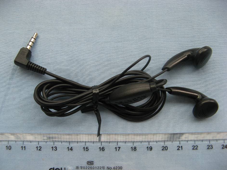 UMTS triband/GSM quadband mobile phone - FCC ID RAD464 - TCT Mobile Limited (4)