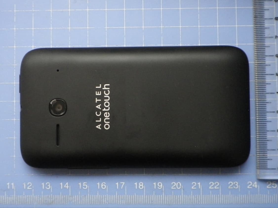HSUPA/HSDPA/UMTS triband/GSM quadband mobile phone - FCC ID RAD483 - TCT Mobile Limited (2)