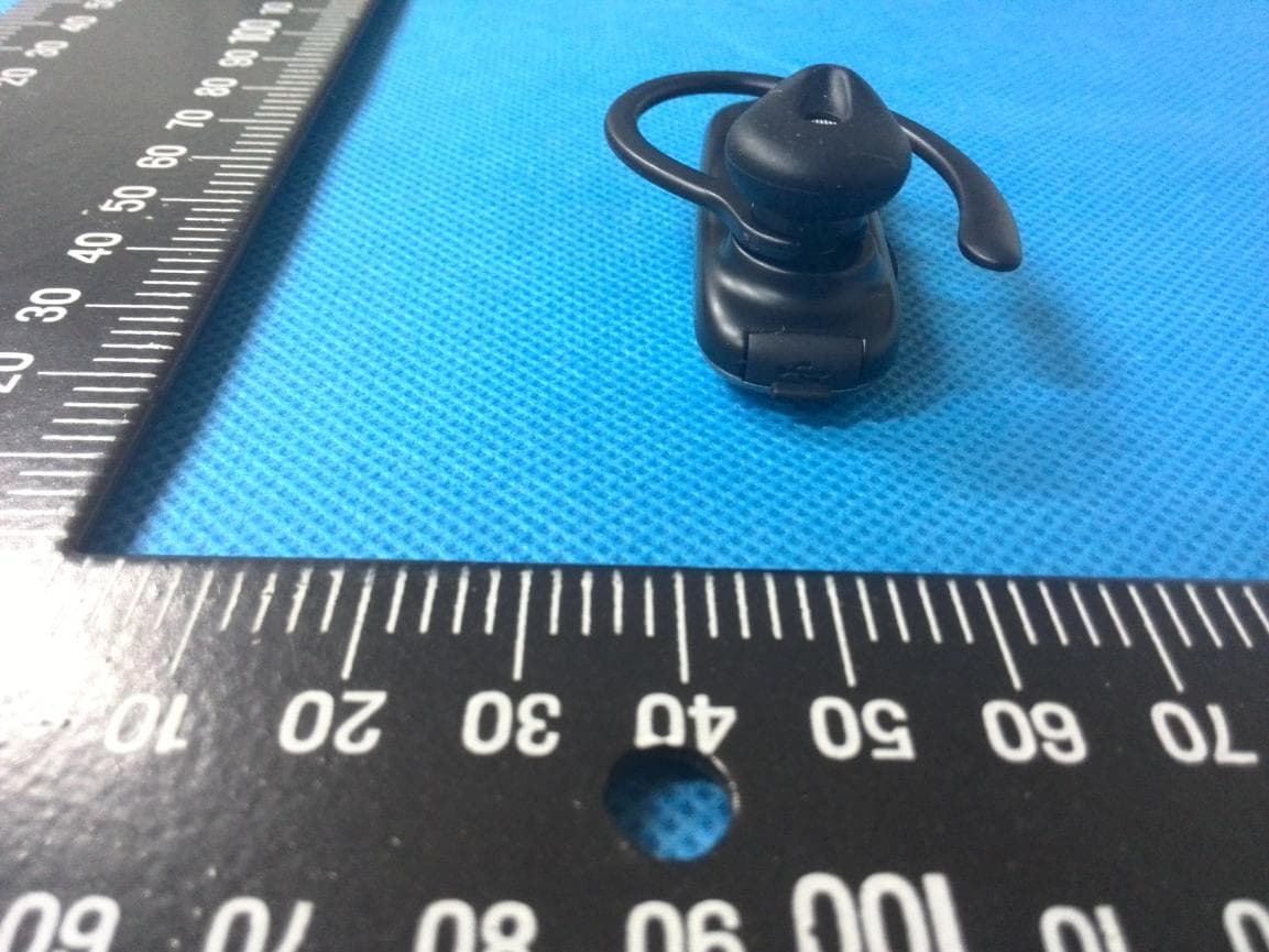Bluetooth headset - FCC ID RAD485 - TCT Mobile Limited (4)