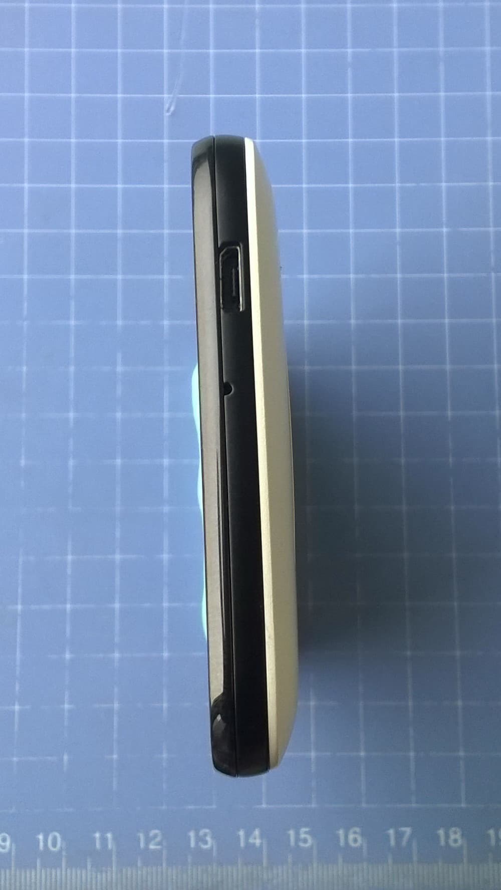 HSUPA/HSDPA/UMTS dual-band / GSM quadbands/LTE penta bands mobile phone - FCC ID RAD487 - TCT Mobile Limited