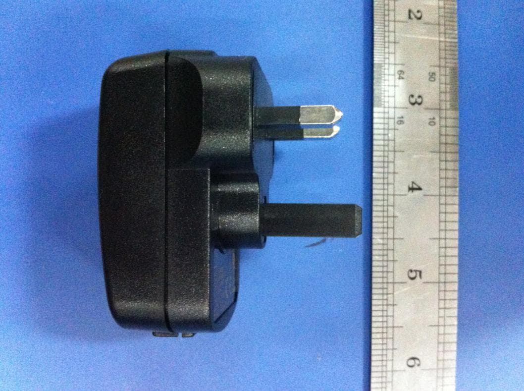 HSDPA/HSUPA/HSPA+/UMTS tri band /GSM quad band/LTE 6 band mobile phone - FCC ID RAD543 - TCT Mobile Limited (2)