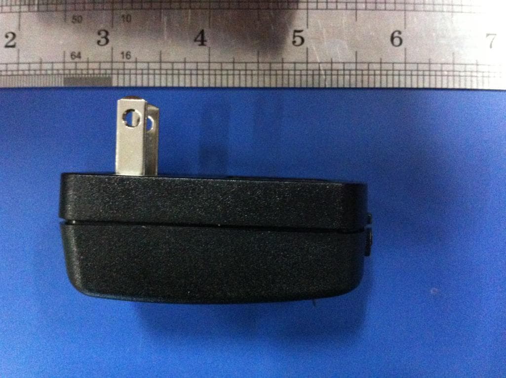HSDPA/HSUPA/HSPA+/UMTS tri band /GSM quad band/LTE 6 band mobile phone - FCC ID RAD543 - TCT Mobile Limited (4)