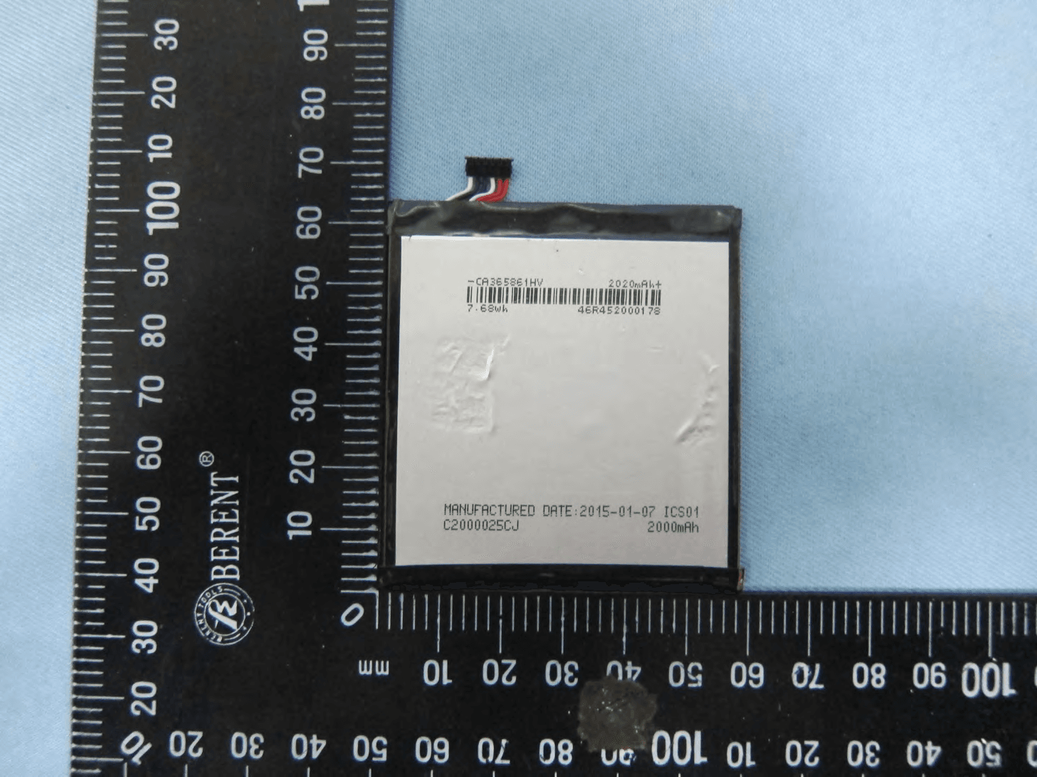 GSM Quad-band/UMTS Quad-band/LTE penta-band mobile phone - FCC ID RAD544 - TCT Mobile Limited (4)