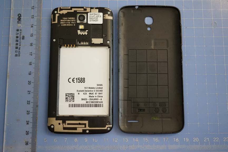 HSDPA/HSUPA/HSPA+/UMTS quad band /GSM quad band/LTE 4 band mobile phone - FCC ID RAD550 - TCT Mobile Limited (3)