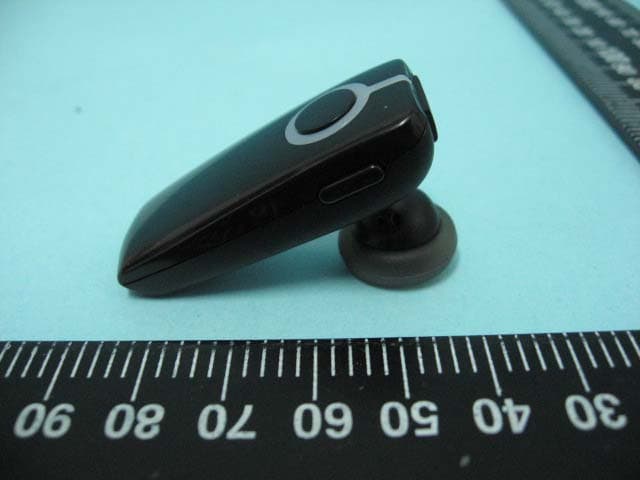Bluetooth Mono Headset - FCC ID RAD900 - TCT Mobile Limited (3)