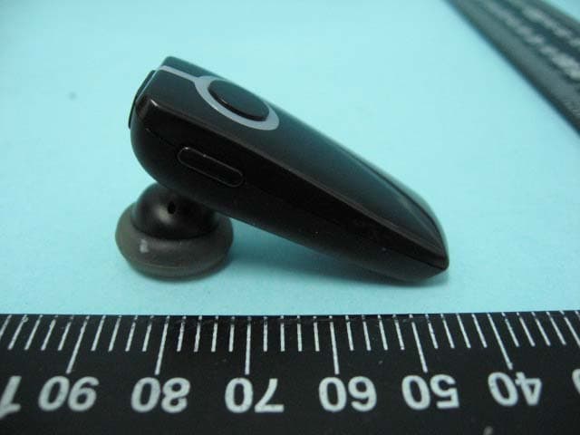 Bluetooth Mono Headset - FCC ID RAD900 - TCT Mobile Limited (2)