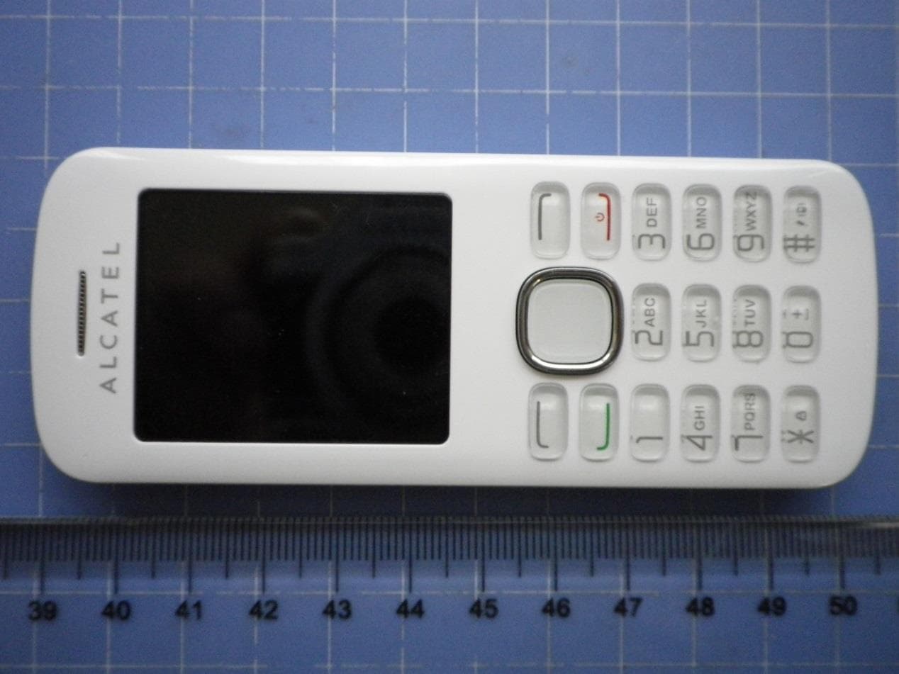 Bluetooth phone - FCC ID RAD907 - TCT Mobile Limited (4)