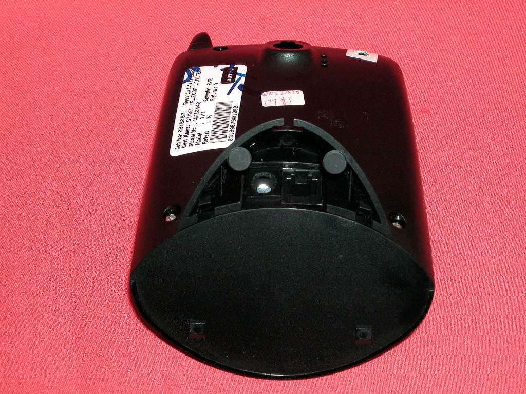 2.4GHz FHSS Cordless Phone w/ CID - FCC ID RAQWWI244X - Giant Telecom Limited