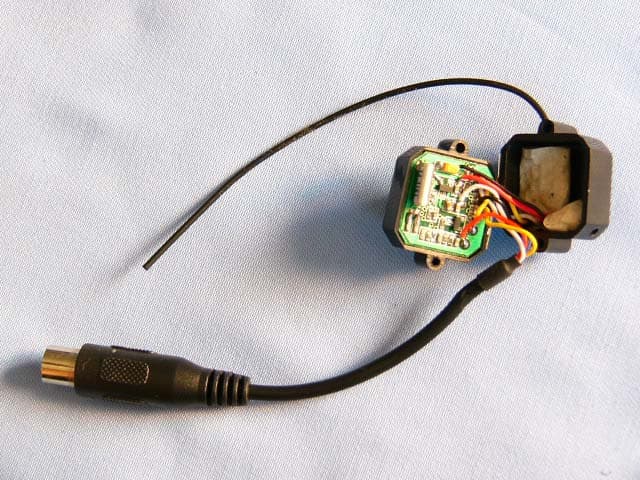 Wireless Camera - FCC ID RAWLYD203CA - Shenzhen Lian Yi Da Science Co., Ltd. (3)