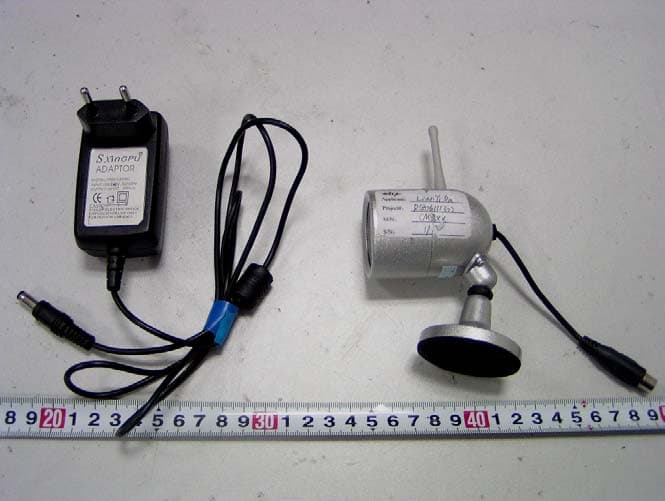 Wireless Camera - FCC ID RAWLYD801CA - Shenzhen Lian Yi Da Science Co., Ltd. (2)