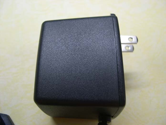 BARRICADETM 54Mbps g WIRELESS BROADBAND ROUTER - FCC ID RAXWG4005F - Arcadyan Technology Corporation (2)