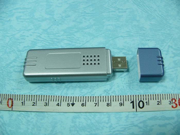 EZ ConnectTM g 802.11g 108Mbps Wirless Adapter - FCC ID RAXWN4501M1 - Arcadyan Technology Corporation (2)