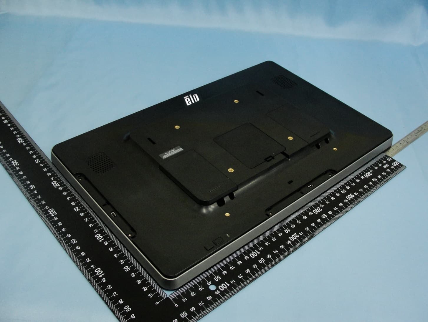 Touch All-in-One Computer - FCC ID RBWESY15I1 - Elo Touch Solutions, Inc. (3)