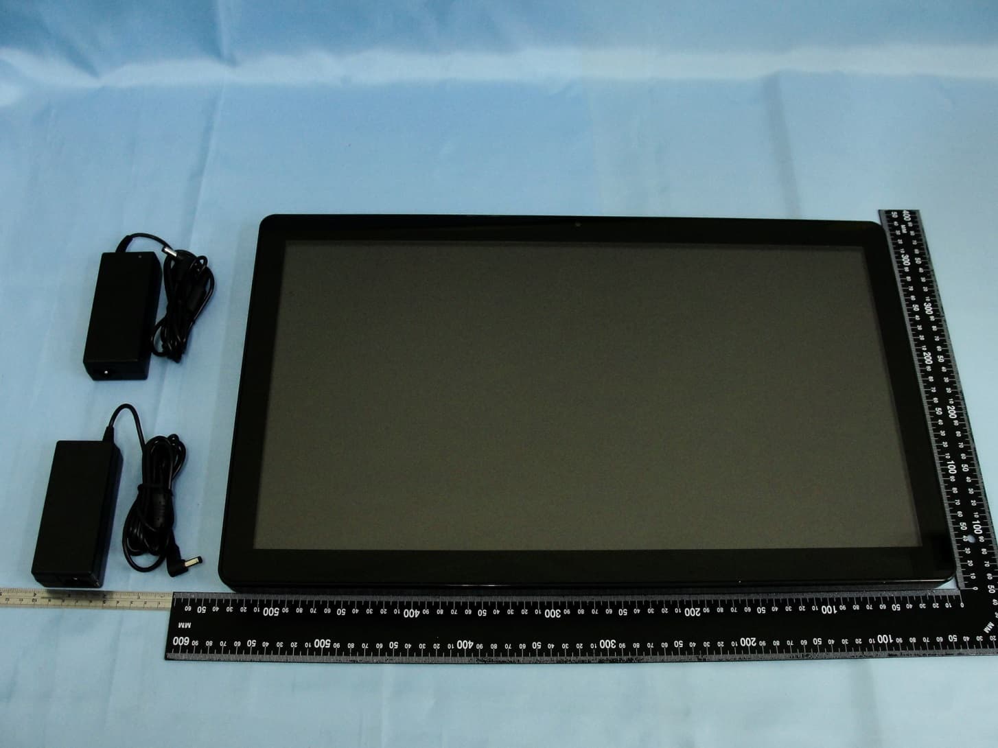 Touch All-in-One Computer - FCC ID RBWESY22I1 - Elo Touch Solutions, Inc. (4)