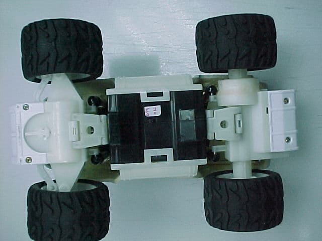 49.82-49.90 MHz WIRELESS R/C TOY-RX - FCC ID RCB229449 - TOYS "R" US