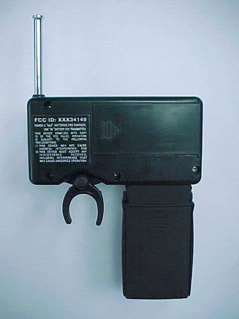 49 MHz WIRELESS R/C TRANSMITTER - FCC ID RCB34149 - TOYS "R" US (2)
