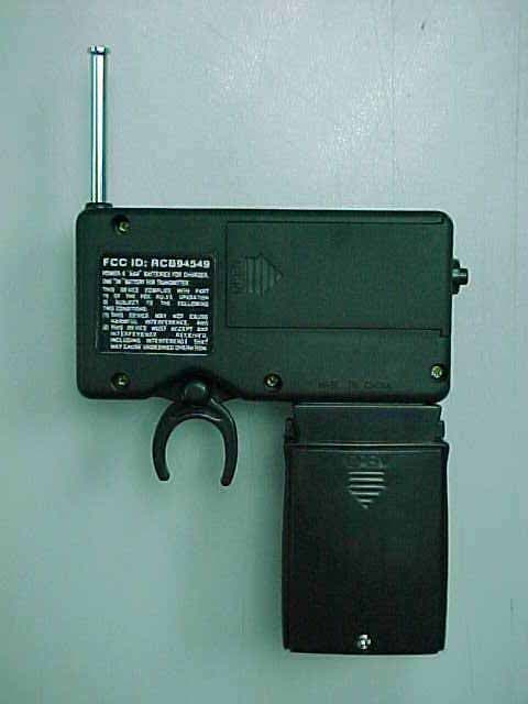 49.82-49.90MHz WIRELESS R/C TOY -TX - FCC ID RCB94549 - TOYS "R" US
