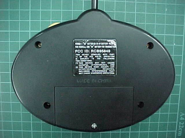 49 MHz WIRELESS REMOTE CONTROL CAR-TX - FCC ID RCB95849 - TOYS "R" US (2)