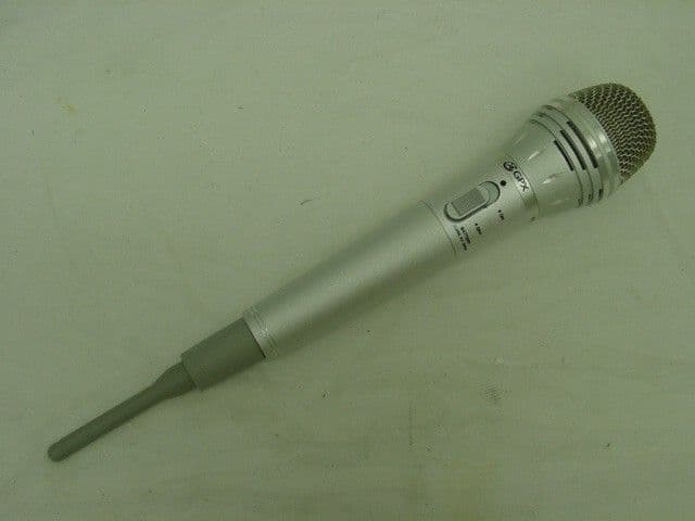 FM Wireless Microphone - FCC ID RCLTXPRO388 - iLike Electronics Co. Ltd.