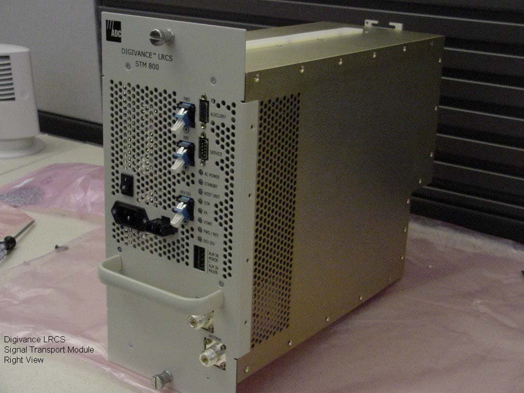 GSM Software Base Station - FCC ID RD60AD1C0010 - Vanu, Inc.