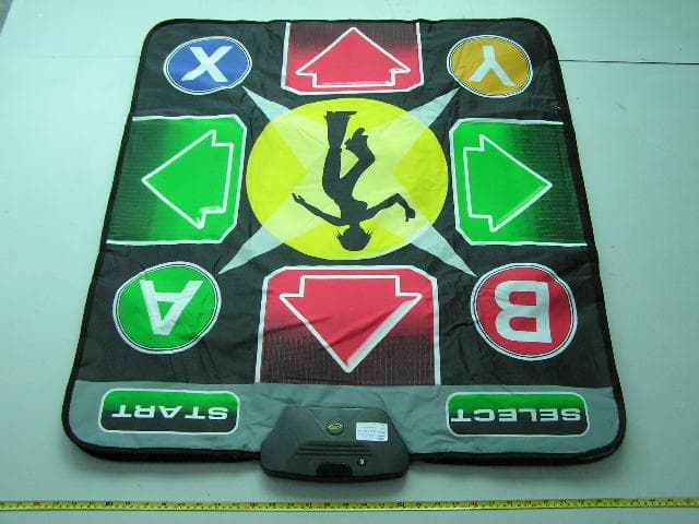 Wireless Dance Mat - FCC ID RDDG6252 - Intec Inc. (1)