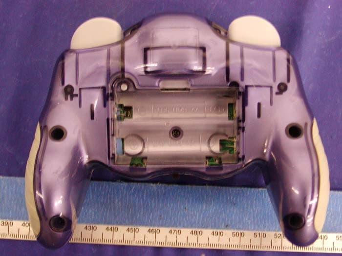 Game Cube Wireless Controller - FCC ID RDDWIRELESSJOYPAD - Intec Inc. (2)