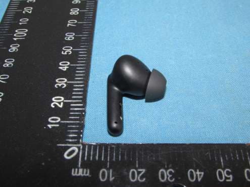 Bluetooth headset - FCC ID RDR-BH23HT09AR - Dongguan Hele Electronics Co., Ltd.