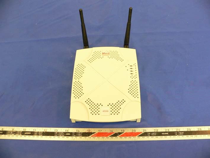 Wireless Access Point (Dual Radio Version) - FCC ID RE7-AP200R2 - Meru Networks Inc. (4)