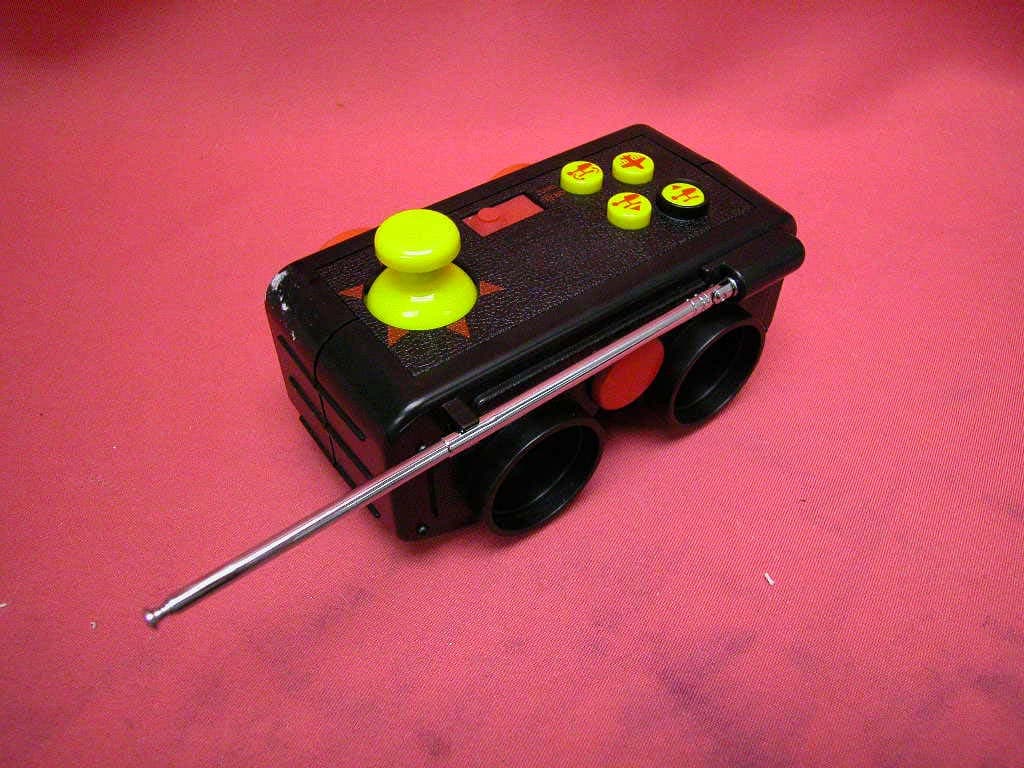 RC Toy - FCC ID RE81300227T - Fun Maker Limited (2)