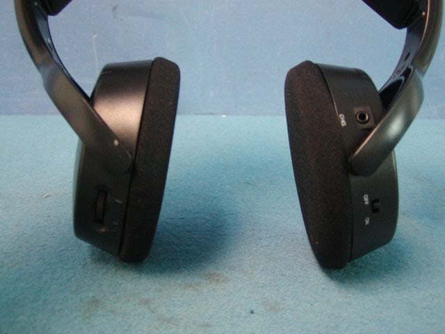 Wireless Headphone Receiver - FCC ID REDHP1294-001R - Classic Tech Development Ltd (4)