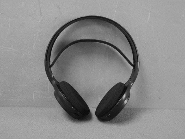 Wireless Headphone Receiver - FCC ID REDHP2492-001R - Classic Tech Development Ltd (3)