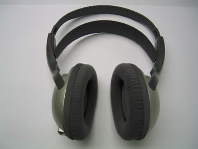Wireless Headphone Receiver - FCC ID REDHP592-001R - Classic Tech Development Ltd (2)