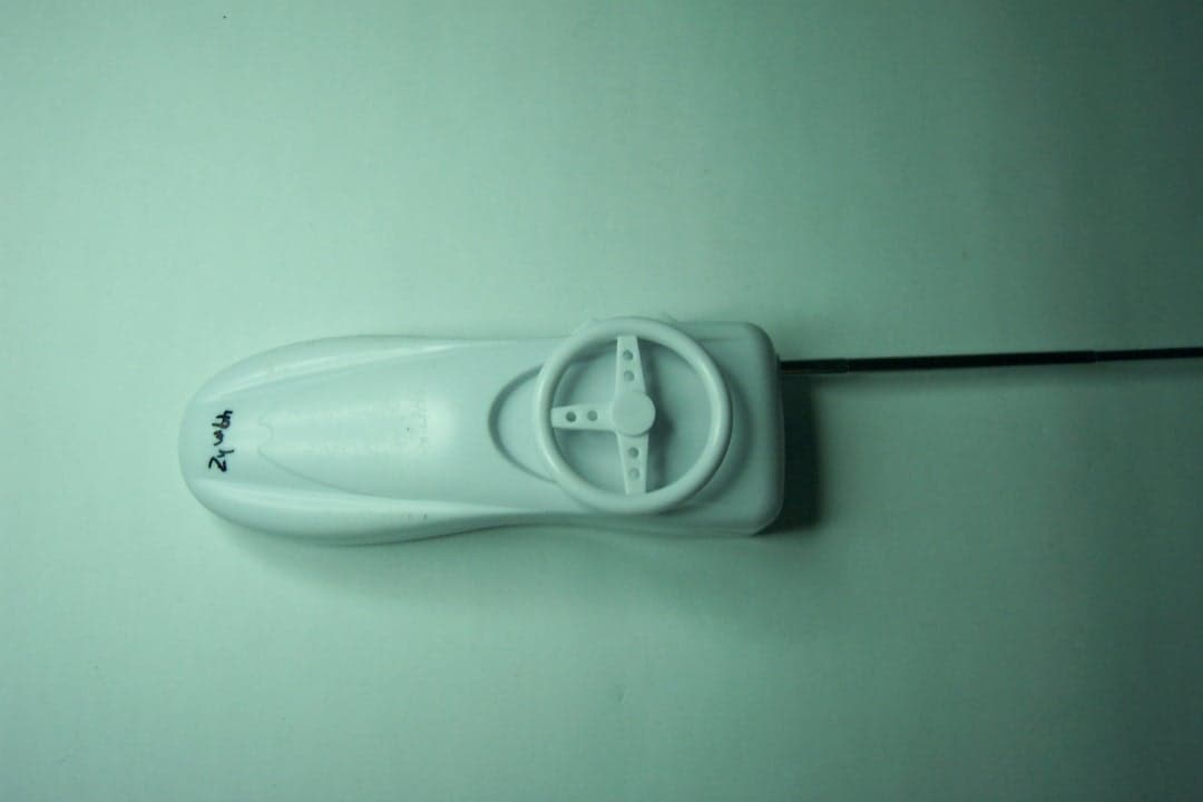 Remote Control Toy Transmitter - FCC ID REKFF49 - Switoy Limited (3)