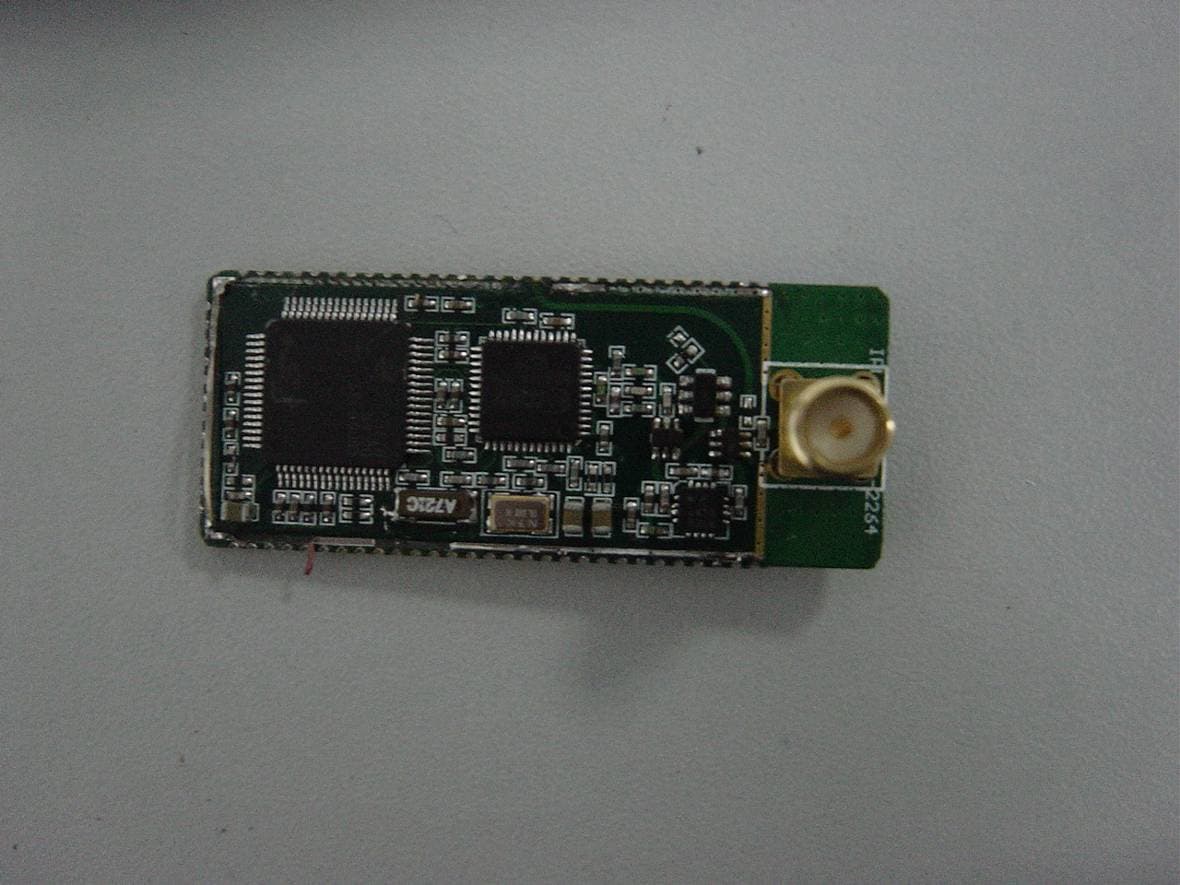 Wireless Module - FCC ID RF2IPLINK12212264 - Helicomm, Inc.