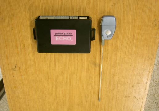 Two Way Car Alarm System - FCC ID RF3ER300A - INNOSYS Co., LTD.