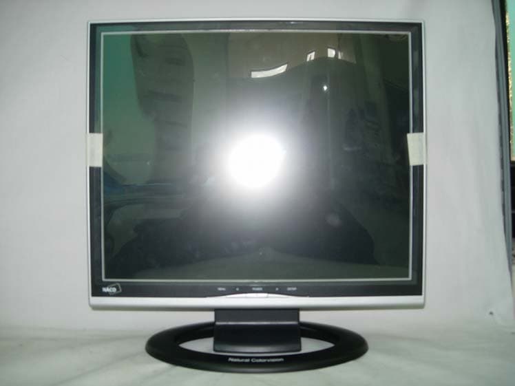 LCD Monitor - FCC ID RF6172N - All In One Display.Inc. (2)