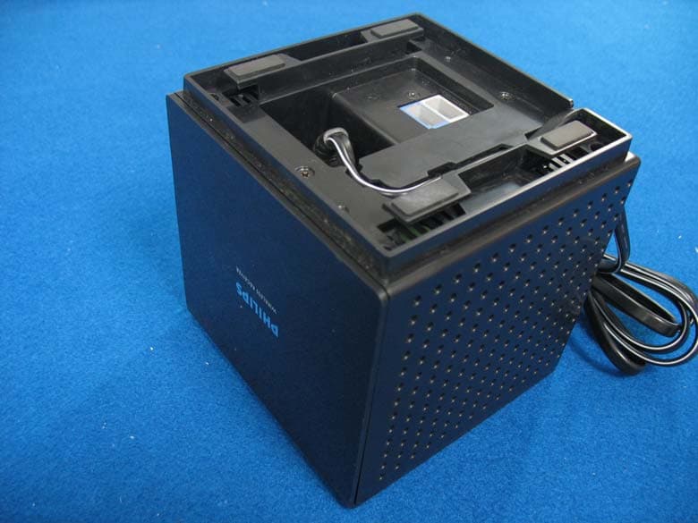 DVD Home Theatre (with Radio+Wireless) - FCC ID RFARWSS125 - Eastech Electronics (Taiwan) Inc. (2)