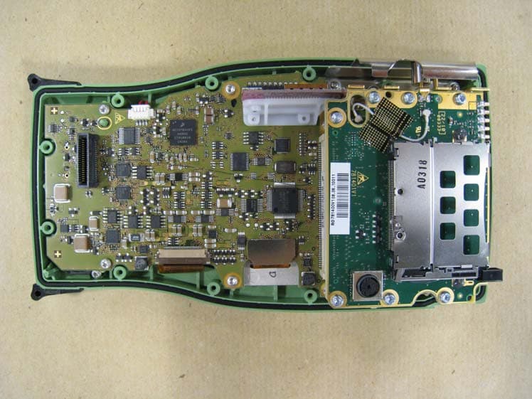 Win CE Field Controller - FCC ID RFD-CS-SG - Leica Geosystems AG