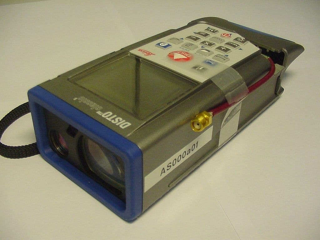 Bluetooth Laser Distancemeter - FCC ID RFFCPD0401 - Leica Geosystems AG, CPD