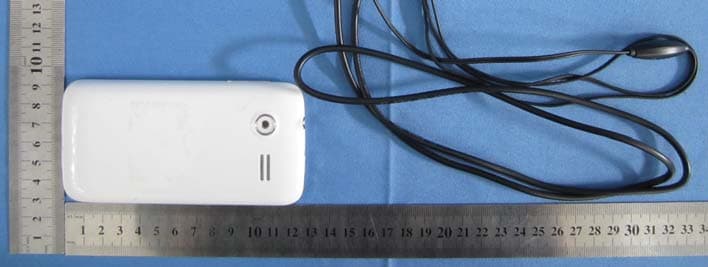 Smart Phone - FCC ID RFOA9 - HK TIANRUIXIANG COMMUNICATION EQUIPMENT LIMITED (2)