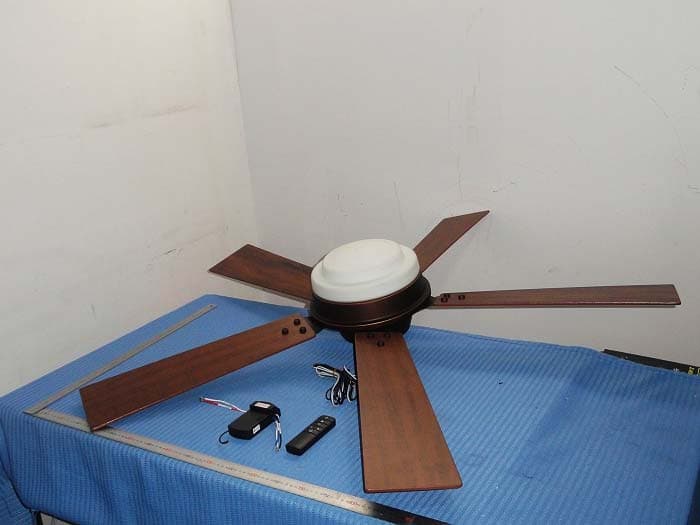 52 inch Emswell - FCC ID RGB-52ESWS - King of Fans, Inc.