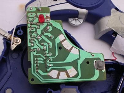 Remote Control Toy Transmitter - FCC ID RI3-0000-01-27 - Kentoys Ltd.